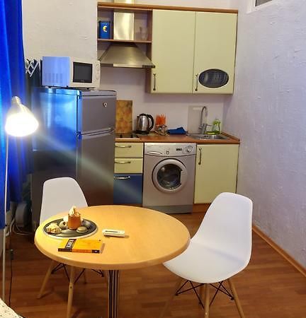 Apartment On Horodetskoho 4 キエフ エクステリア 写真